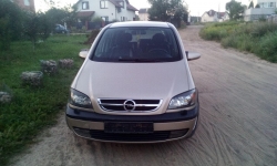 Opel Zafira 2003 года в городе - фото 3