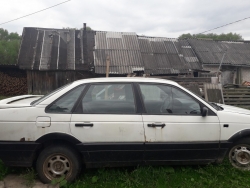 Volkswagen Passat 1990 года в городе Осиповичи фото 3