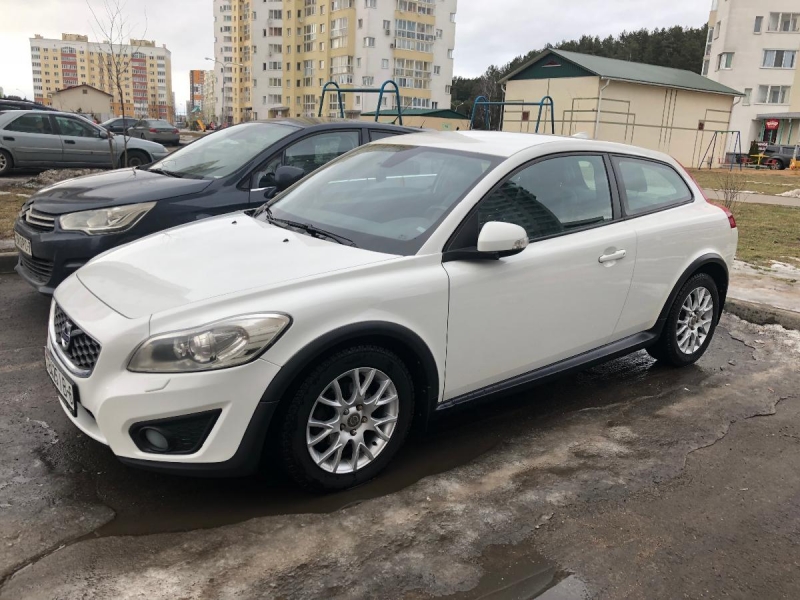 Volvo C30 2010 года в городе Минск фото 1