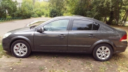 Opel Astra 2010 года в городе Витебск фото 2