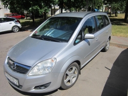 Opel Zafira 2008 года в городе витебск фото 1