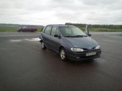 Renault Scenic 1998 года в городе Витебск фото 5