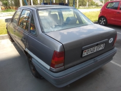 Opel  1990 года в городе Гомель фото 1