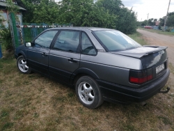 Volkswagen  1990 года в городе Минск. Улица Неманская 43 фото 1