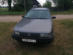 Volkswagen  1990 года в городе Минск. Улица Неманская 43 фото 3