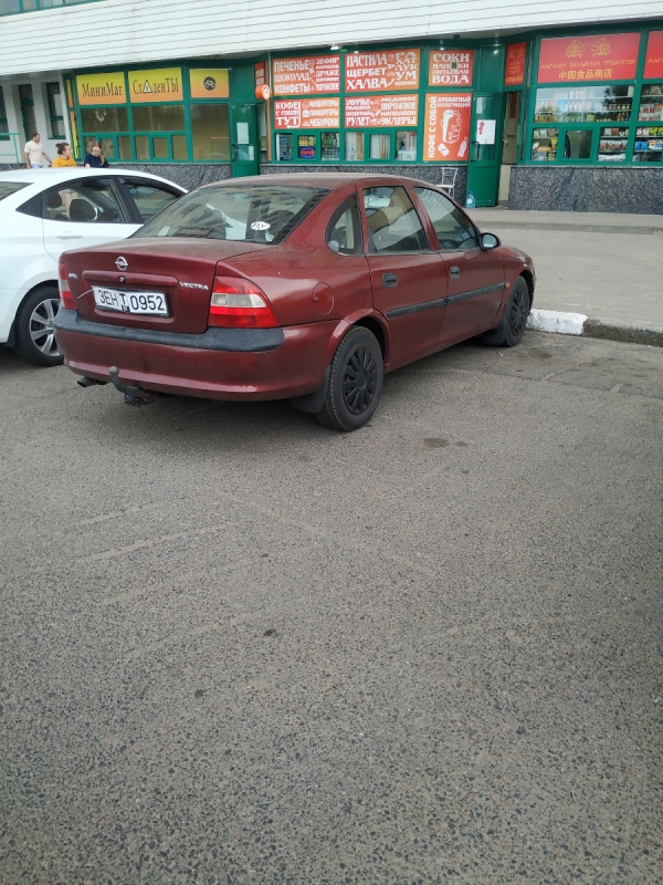 Opel Vectra 1996 года в городе Минск фото 1