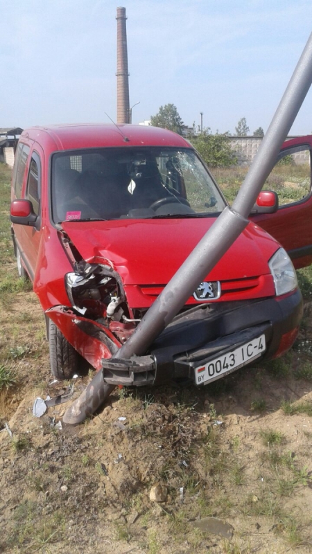 Peugeot Partner 2003 года в городе Волковыск фото 1