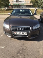 Audi  2010 года в городе Минск фото 3