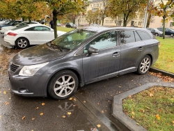 Toyota Avensis 2010 года в городе Минск фото 2