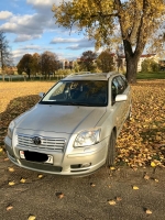 Toyota Avensis 2004 года в городе Минск фото 1