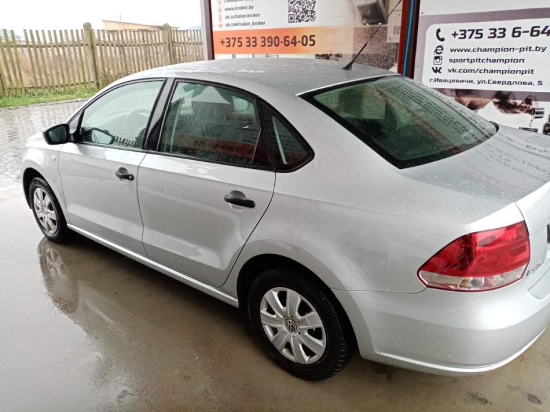 Volkswagen Polo Sedan 2011 года в городе ивацевичи фото 1