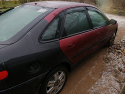 Renault Laguna 1996 года в городе Логойск фото 1