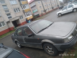 Volkswagen Passat 1991 года в городе Старые Дороги фото 4