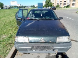 Renault 19 1993 года в городе Минск фото 1