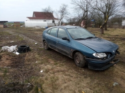 Renault Megane 1996 года в городе минская область, 35 км от мкад фото 4