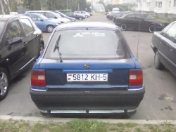 Opel VECTRA 1992 года в городе минск фото 3