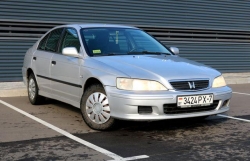 Honda Accord 2000 года в городе пр-т Независимости 163 фото 2