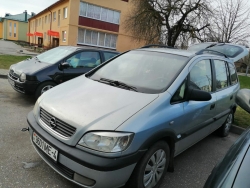 Opel Zafira 2001 года в городе Ивье фото 1