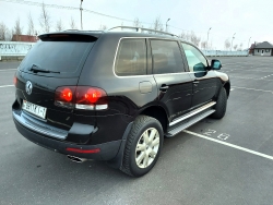 Volkswagen Touareg 2007 года в городе Столин фото 2