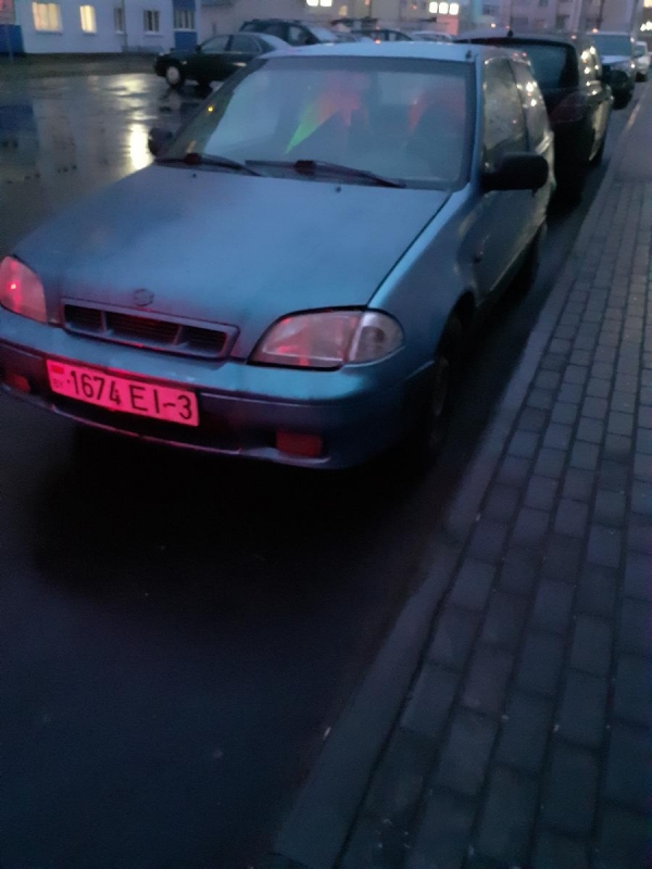 Suzuki Swift 2000 года в городе Мозырь фото 1