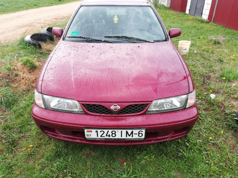 Nissan Almera 1998 года в городе Могилев фото 1