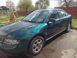 Audi A4 1995 года в городе Гомель фото 3