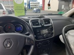 Renault Sandero 2016 года в городе Минск фото 4