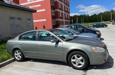 Nissan Altima, 2002