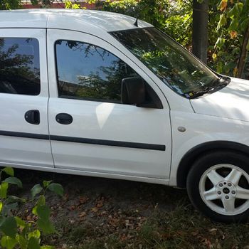 Opel Combo 2004 года в городе орша фото 1