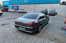 Peugeot 607, 2004