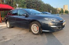 Renault Laguna, 2011